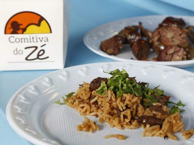 O arroz carreteiro é o carro-chefe do Comitiva do Zé, food truck criado por advogado (Foto: Gerson Walber)