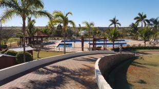 Complexo de piscinas do Condomínio Terras do Golfe. (Foto: Divulgação)
