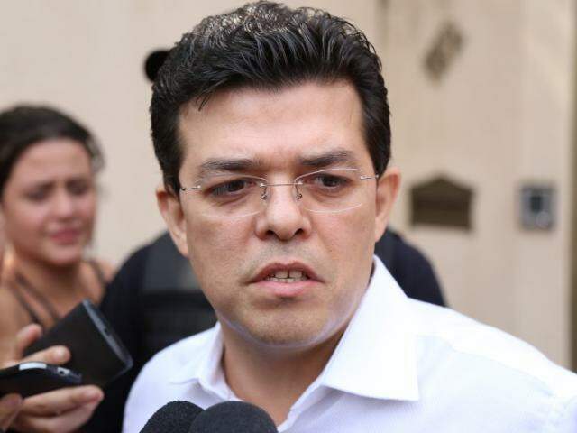 Gilmar Olarte, ex-prefeito de Campo Grande, no dia em que foi preso durante a Operação Pecúnia (Foto: Fernando Antunes)