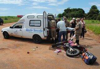 O motorista não foi identificado e fugiu sem prestar socorro. (Foto: Acácio Gomes)