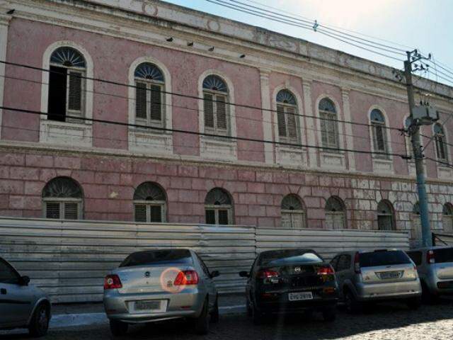 Erguido no início do século 19, assim que reformado sediará secretarias do órgão público. (Foto: Divulgação)