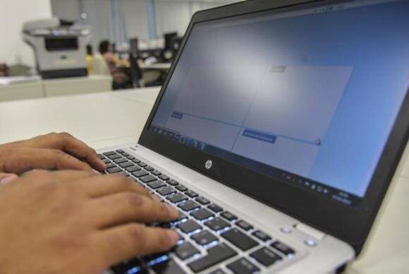 As novas regras sobre o comércio eletrônico foram incluídas na Lei 10.962, de 2004 (Foto: Arquivo/Agência Brasil)