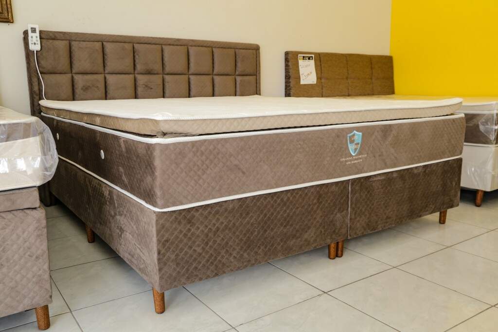Os valores começam em R$ 1.590 e chegam até R$ 1.790 quando se trata de um king size. (Foto: Kísie Ainoã)