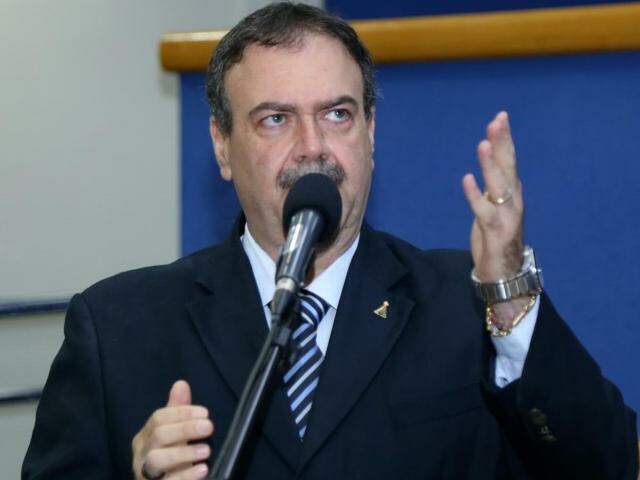 Autor do projeto, Paulo Siufi: "professor tem que ensinar matemática, ciências" (Foto: Divulgação / Câmara Municipal de Campo Grande)