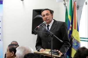 O vereador Carlão disse que o aplicativo Whats App já faz parte do dia a dia de trabalho (Foto: Divulgação Câmara)