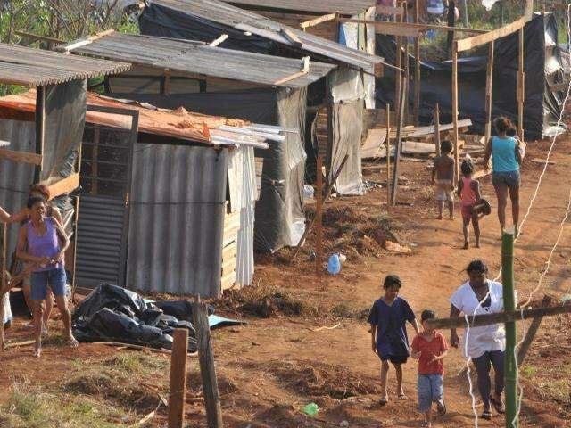 Nova Favela J Tem 248 Famlias E Barracos Organizados Por Nmer