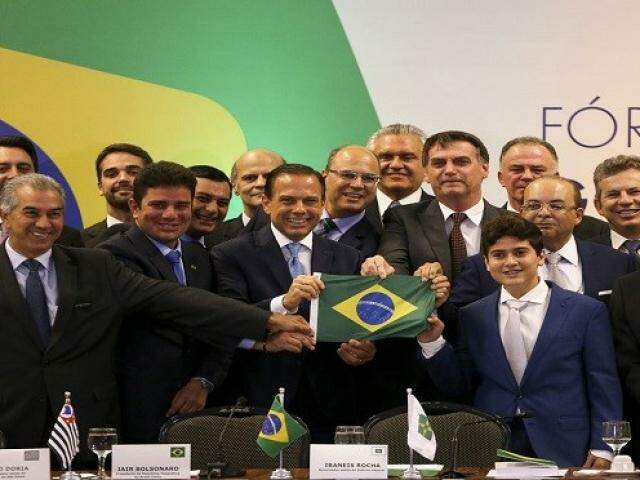 Governadores se reuniram na quarta-feira em Brasília e elaboraram 12 pedidos a Jair Bolsonaro. (Foto: Marcelo Camargo/Agência Brasil)