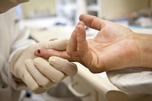 Medicamento passa a ser oferecido no SUS como forma de frear aumento dos casos. (Foto: Agência Brasil)