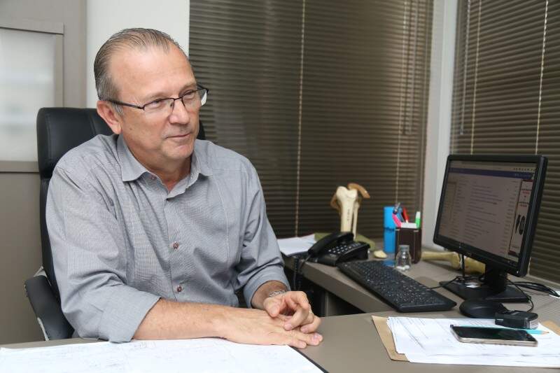 Especialista em joelhos, Roberto Cisneiros já atendeu muita gente lesionada em crossfit (Foto: Fernando Antunes)