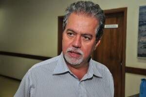 Semy diz que já enviou resposta às acusações de Nelsinho ao MPE (Foto: arquivo)
