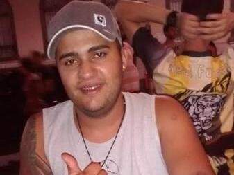 Alisson chegou a ser preso em 2016 por morte de travesti. Solto, foi flagrado com drogas.