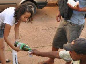 Estudante resolveu que iria começar a mudar o mundo com pequenas atitudes (Foto: Marcelo Calazans)