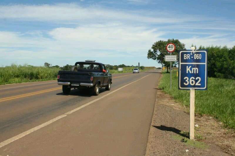 Rodovia continua como se fosse federal, apesar da estadualização há mais de 10 anos (Foto:Marcos Ermínio)