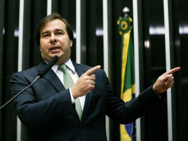 Rodrigo Maia tenta a reeleição na Câmara já tendo apoio de boa parte da classe política nacional; deputado estará no Estado nesta tarde. (Foto: Marcello Camargo/Agência Brasil/Arquivo)