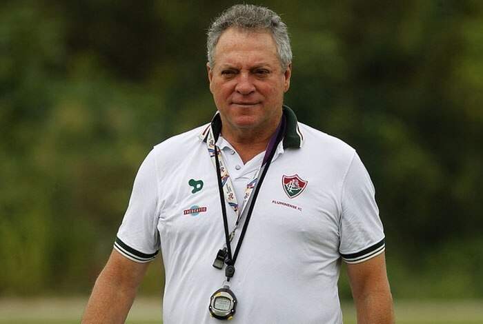 O técnico Abel Braga comanda o time do Fluminense hoje à noite diante do Flamengo (Foto: Fluminense/Divulgação)