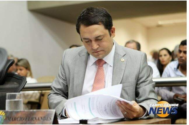 Para deputado Márcio Fernandes população precisa se conscientizar para não cometer tais falhas. (Foto: Arquivo)
