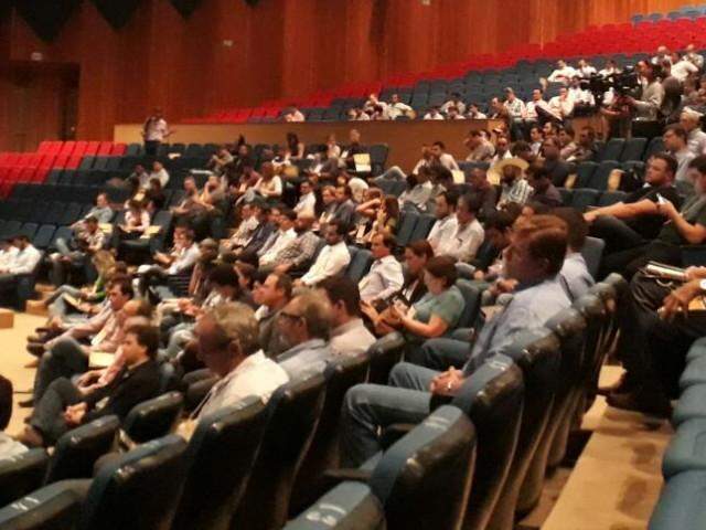 Confinar é momento para pecuaristas e produtores trocarem experiências e ter acesso as novas tecnologias. (Foto: Renata Volpe)