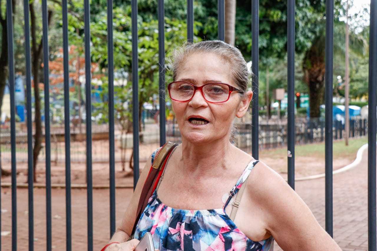 Margarida mora no Jardim Noroeste e foi a única a embarcar na linha Maria Aparecida Pedrossian. (Foto: Henrique Kawaminami)