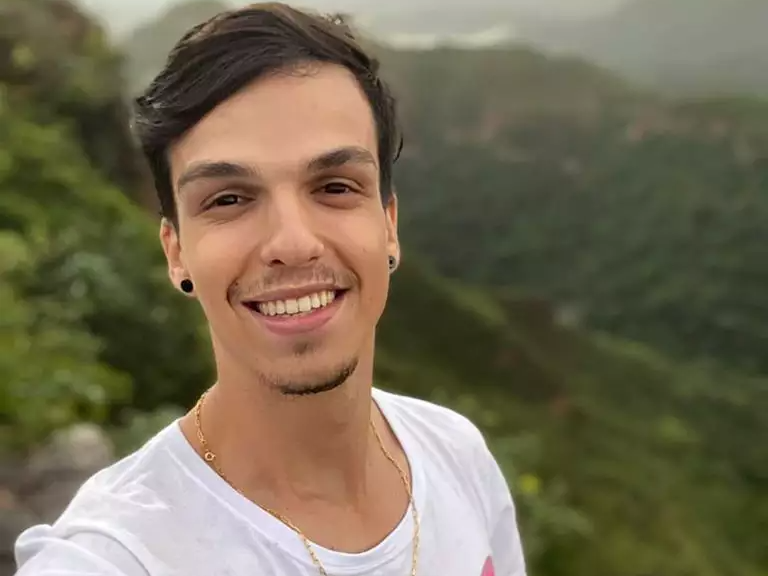 Jo&atilde;o Victor Pereira tinha apenas 21 anos. (Foto: Reprodu&ccedil;&atilde;o/Facebook)