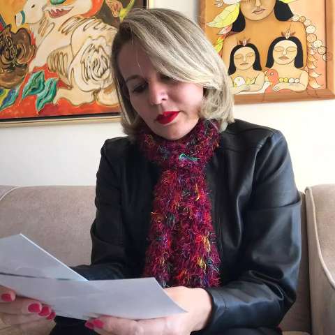 Sobrinha largou tudo para viver 38 dias dentro da UTI da covid-19