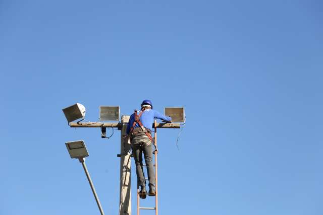 Campo Grande poderá "terceirizar" serviços de iluminação pública