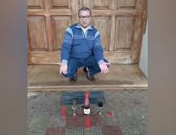 Padre encontra oferenda na porta de igreja em MS e critica "ousadia"