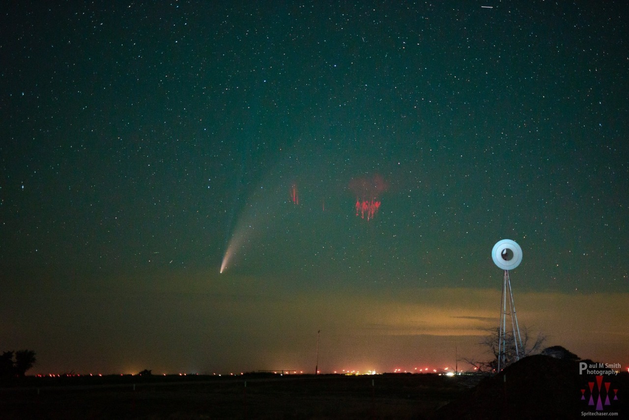 Cometa Neowise visto em céu estadunidense (Foto: Reprodução/Paul M Smith)