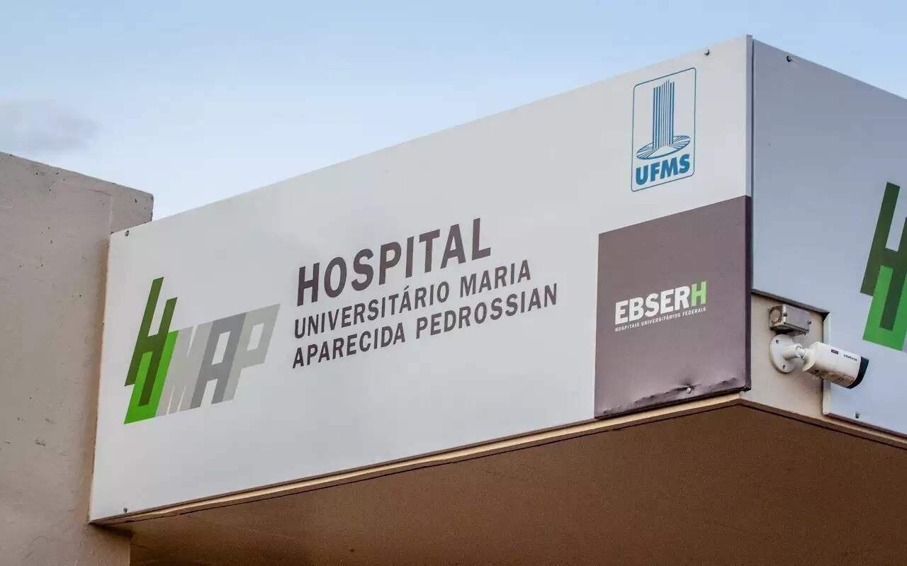 Hospital chama médicos, enfermeiros e farmacêuticos em seleção