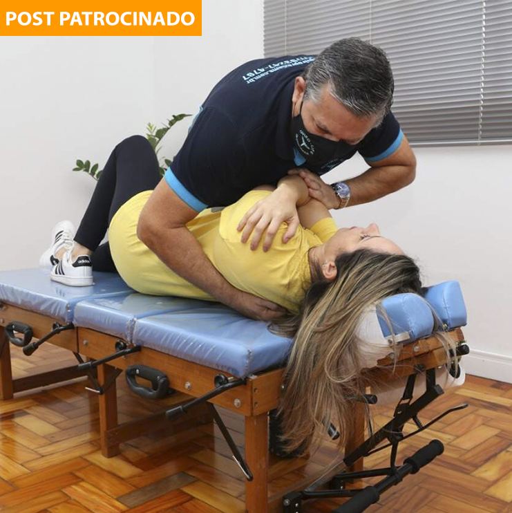 Quiropraxia envolve técnicas além do ajuste manual que reorganizam os ossos da coluna para melhor desempenho do corpo do paciente. (Foto: Kísie Ainoã)
