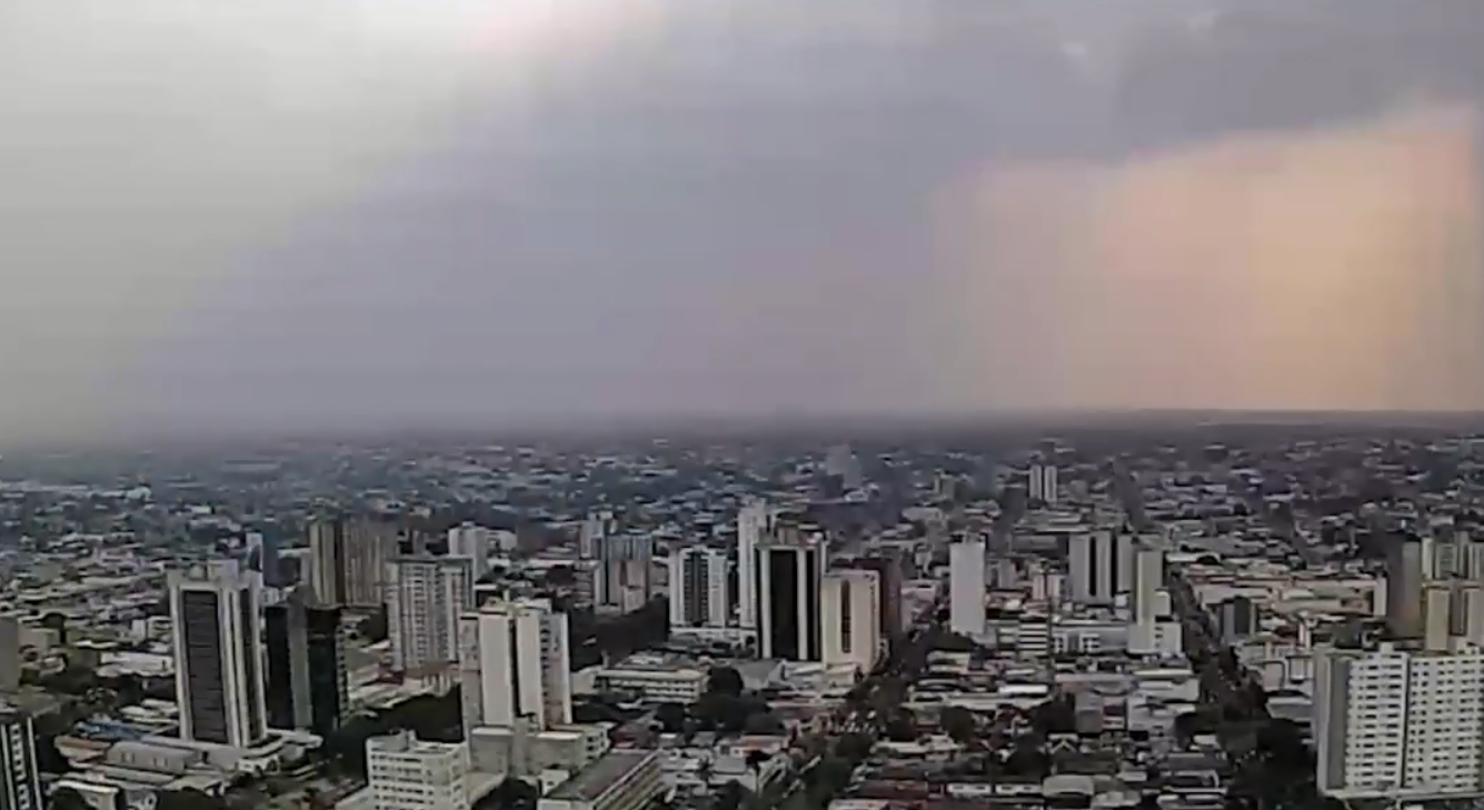 Camera records rain arriving at Campo Grande (Source: Ao Vivo Weather)