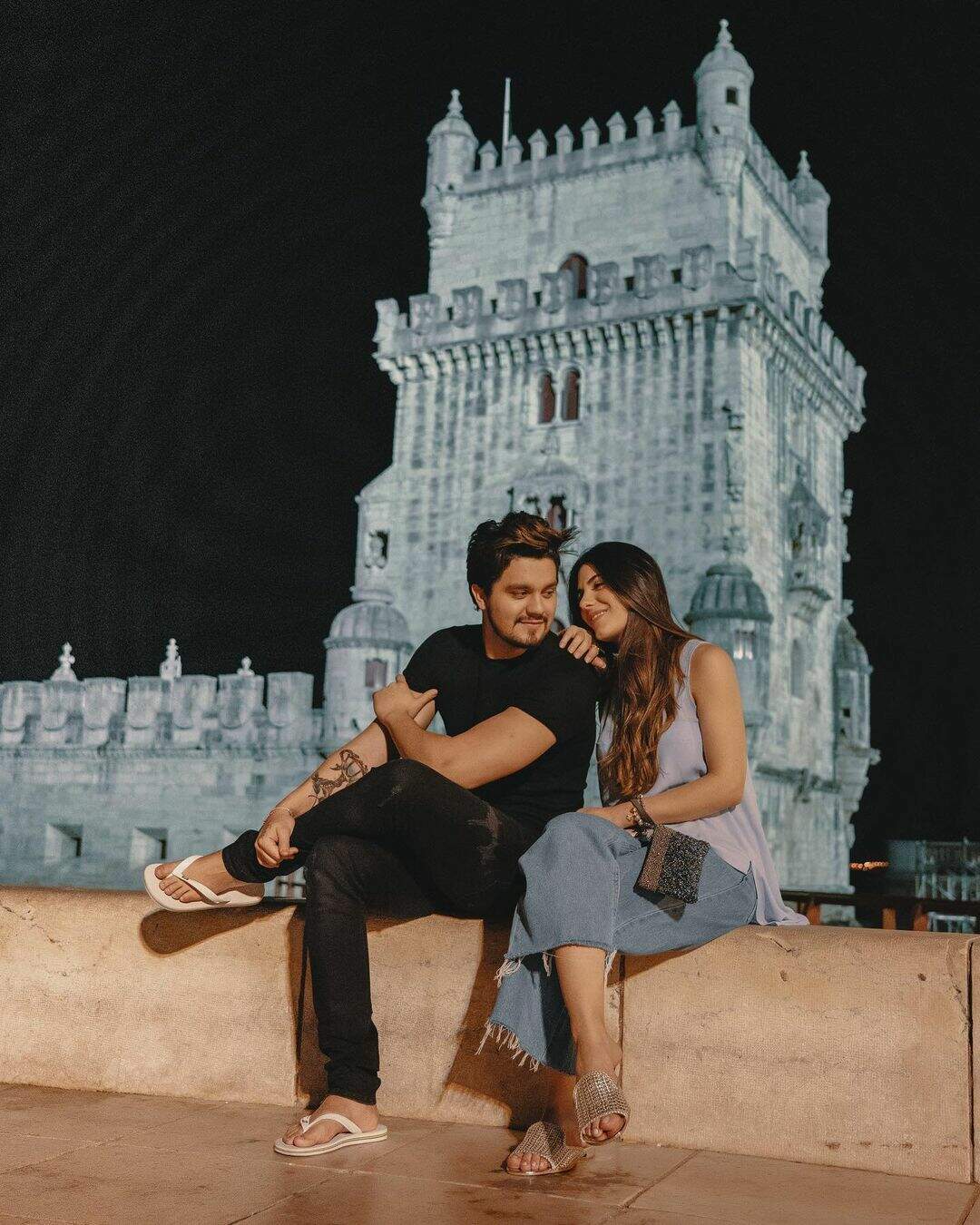 Luan Santana e Jade Magalhães em foto postada pelo cantor no Instagram acompanhada de texto sobre o fim do relacionamento. (Foto: Instagram/LuanSantana)