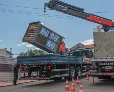 "Bicho" dá milhões a chefes e mixaria à linha de frente