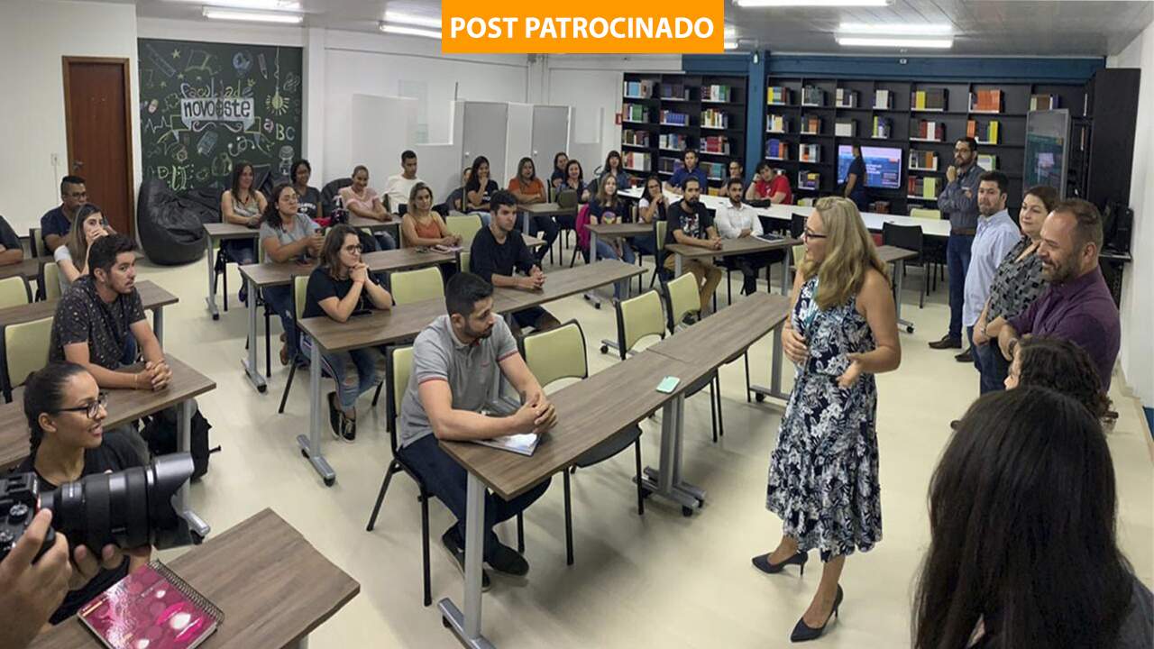 Turma de Administração – disciplinas de Inglês e Felicidade são diferenciais do curso (Foto: Divulgação)